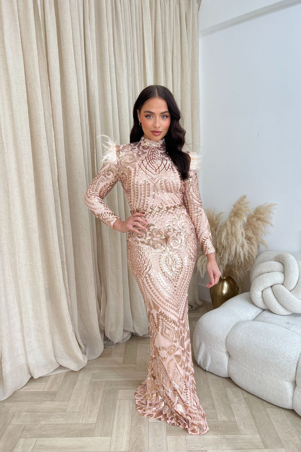 Saint Rose Gold Luxe Sequin Embellished Hourglass Illusion Long Sleeve –  Nazz Collection