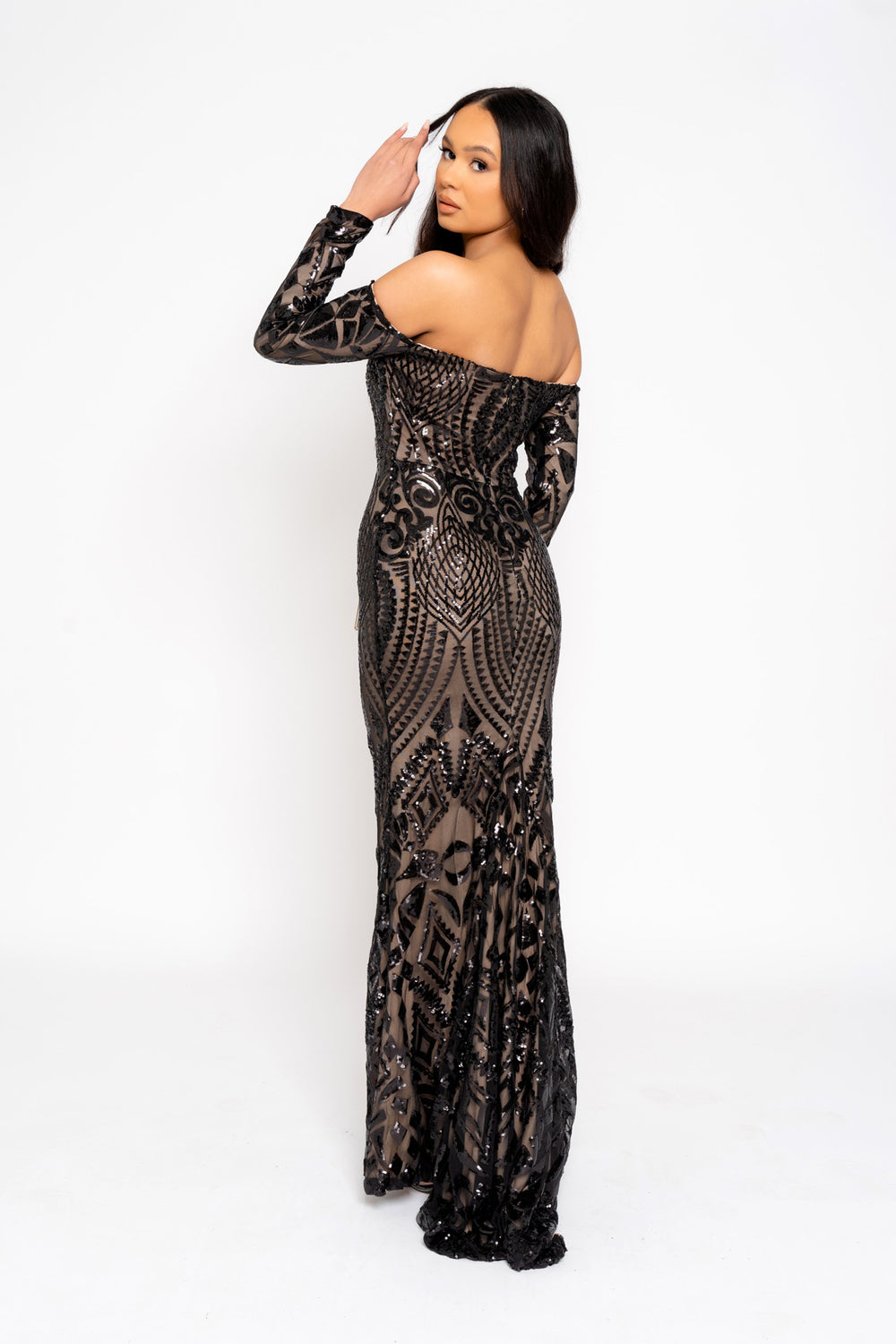 Ophelia Black Luxe Embellished Sequin Sweetheart Off Shoulder Long Sleeve Maxi Fishtail Dress